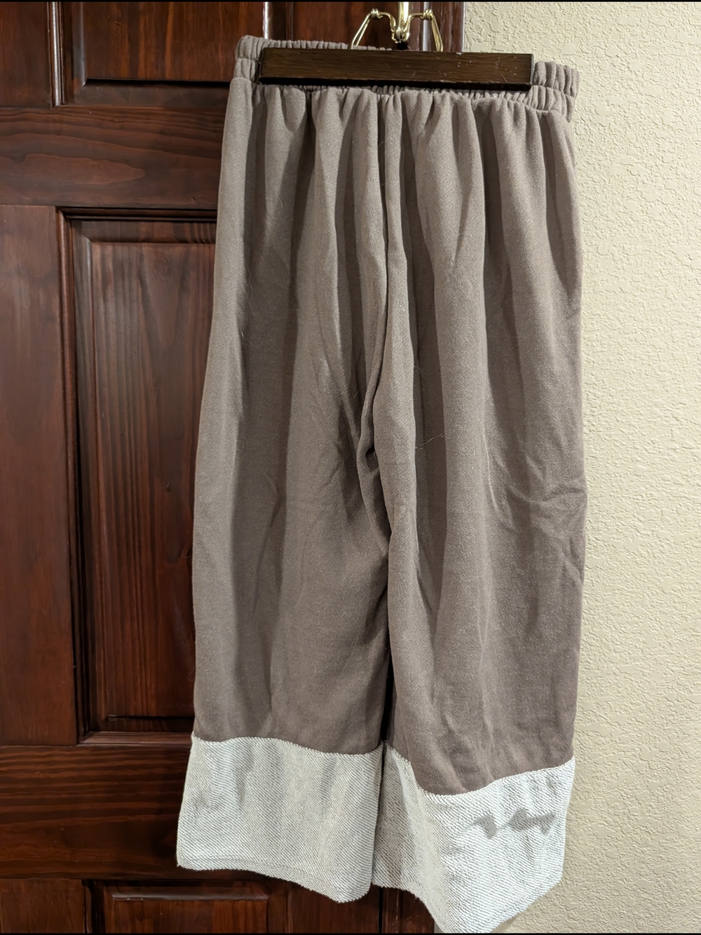 Set : Lovely Melody Taupe Wide-Leg Pants with Cream Trim And Matching Top - Picture 4 of 11